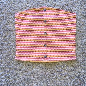 Stripped button tube top